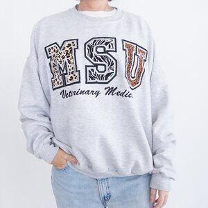 Vintage Jerzees Grey Embroidered MSU Veterinary Medicine Crewneck Sweater XL